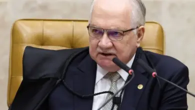 Fachin diz que STF é “maior do que tudo e do que todos” e permanecerá