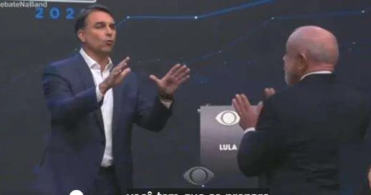 Flávio Bolsonaro confronta Lula durante debate, relembra condenações e provoca reação do presidente