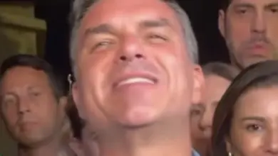 Flávio Bolsonaro reage ao resultado e faz declaração que chama atenção após o 1º turno