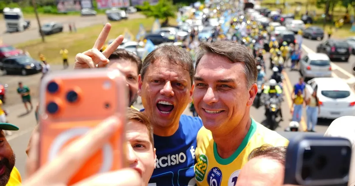 Flávio vence em 605 cidades de São Paulo; Lula lidera em 39 e mantém vantagem na capital