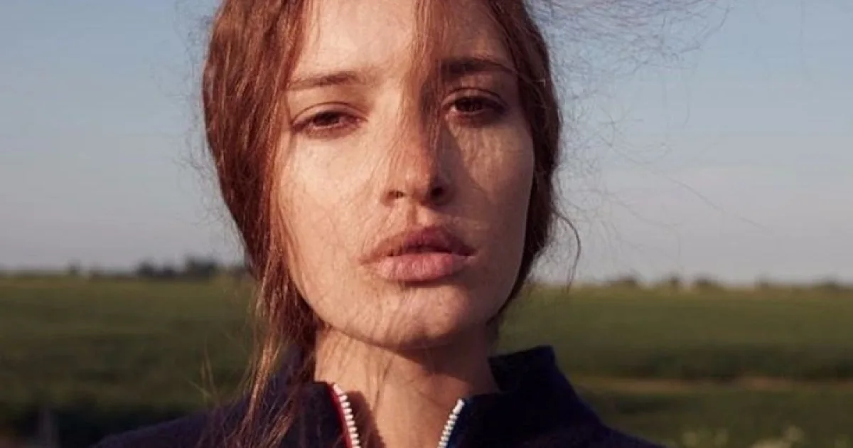 Giane Alves, modelo descoberta em posto de gasolina, morre aos 32 anos