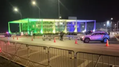 Homem é preso após arremessar mochila perto do STF e mobilizar esquadrão antibomba em Brasília