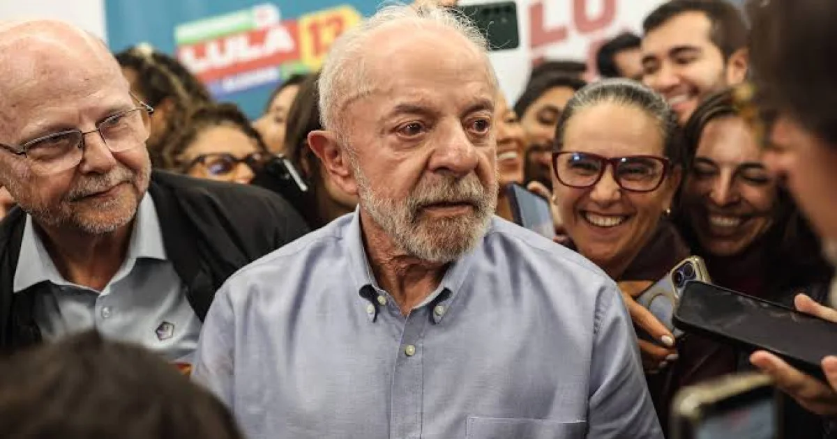 Lula se manifesta após TSE suspender canal de Janones e faz crítica direta