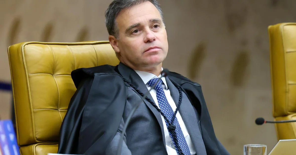 Mendonça impõe restrição à campanha de Lula após publicação sobre Flávio Bolsonaro