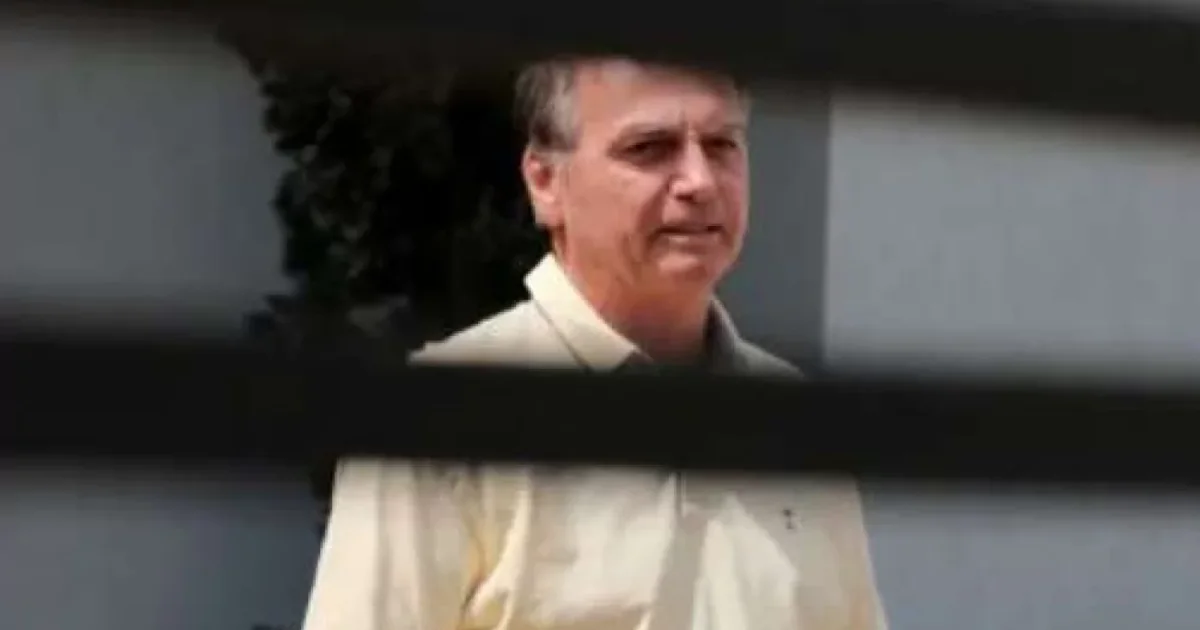 Moraes determina intimação de Bolsonaro após Receita abrir auto de infração no caso das joias sauditas