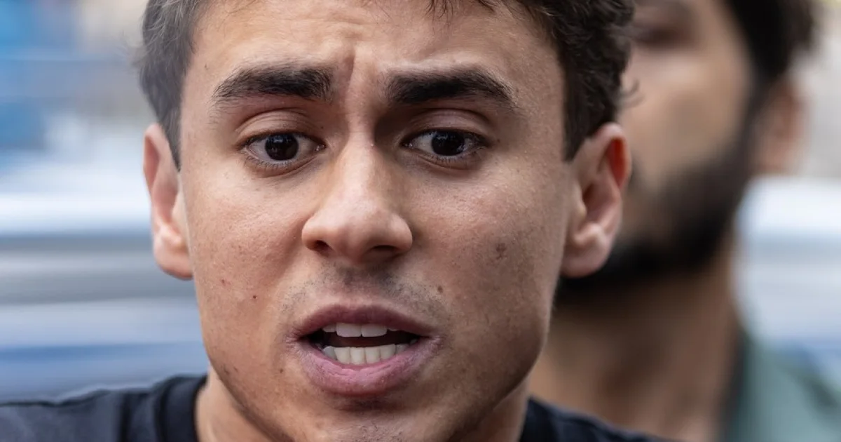 Nikolas pode ficar inelegível por documento falso; entenda