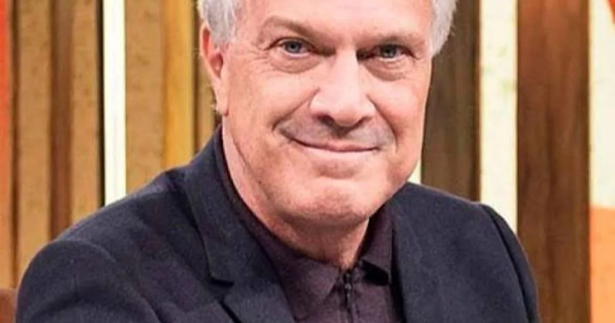 Pedro Bial relembra entrevista com Tom Jobim e admite erro que ainda o incomoda