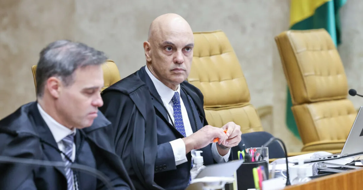 PGR rejeita queixa de Alexandre de Moraes contra André Mendonça