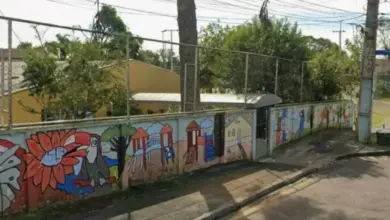 Polícia intervém em creche no Paraná e resgata 13 crianças após invasão