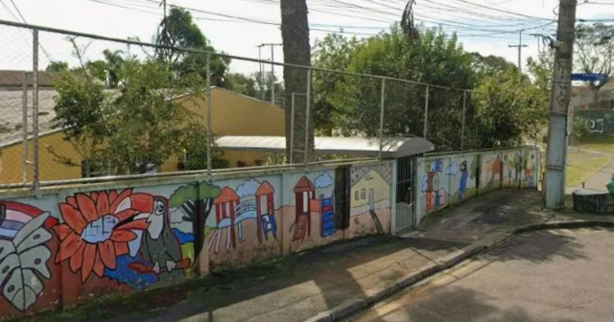 Polícia intervém em creche no Paraná e resgata 13 crianças após invasão