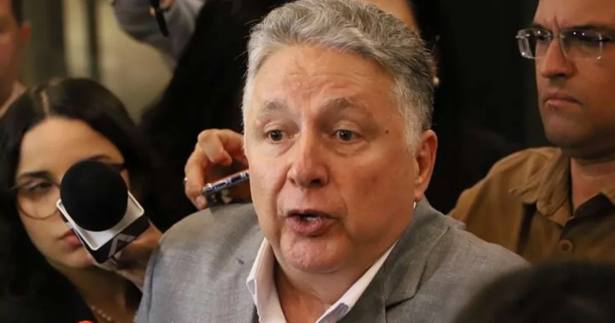 PSOL tenta manter votos de Garotinho e leva ao TSE disputa que pode decidir eleição do Rio no 1º turno