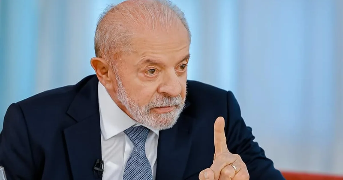 PT assina pedido de CPMI sobre Lulinha e defende investigação contra Flávio Bolsonaro