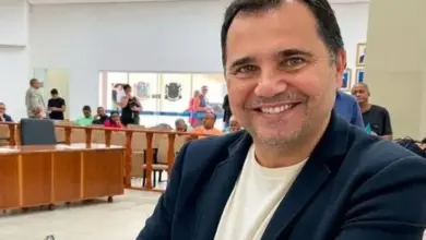 Secretário de Queimados morre após ser baleado durante abordagem na Avenida Brasil
