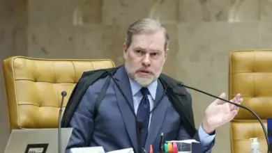 'Só fiz coisa boa com eles', reclamou Vorcaro sobre Toffoli e esposa em mensagens obtidas pela PF