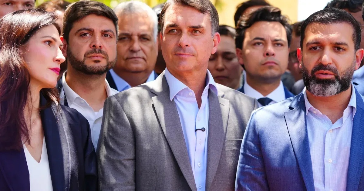 Tensão cresce no Itamaraty e embaixadores cogitam antecipar aposentadoria diante do 2º turno